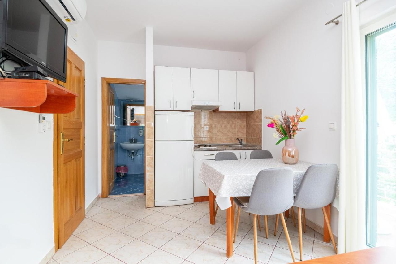 Apartments Dubelj Komolac Eksteriør billede